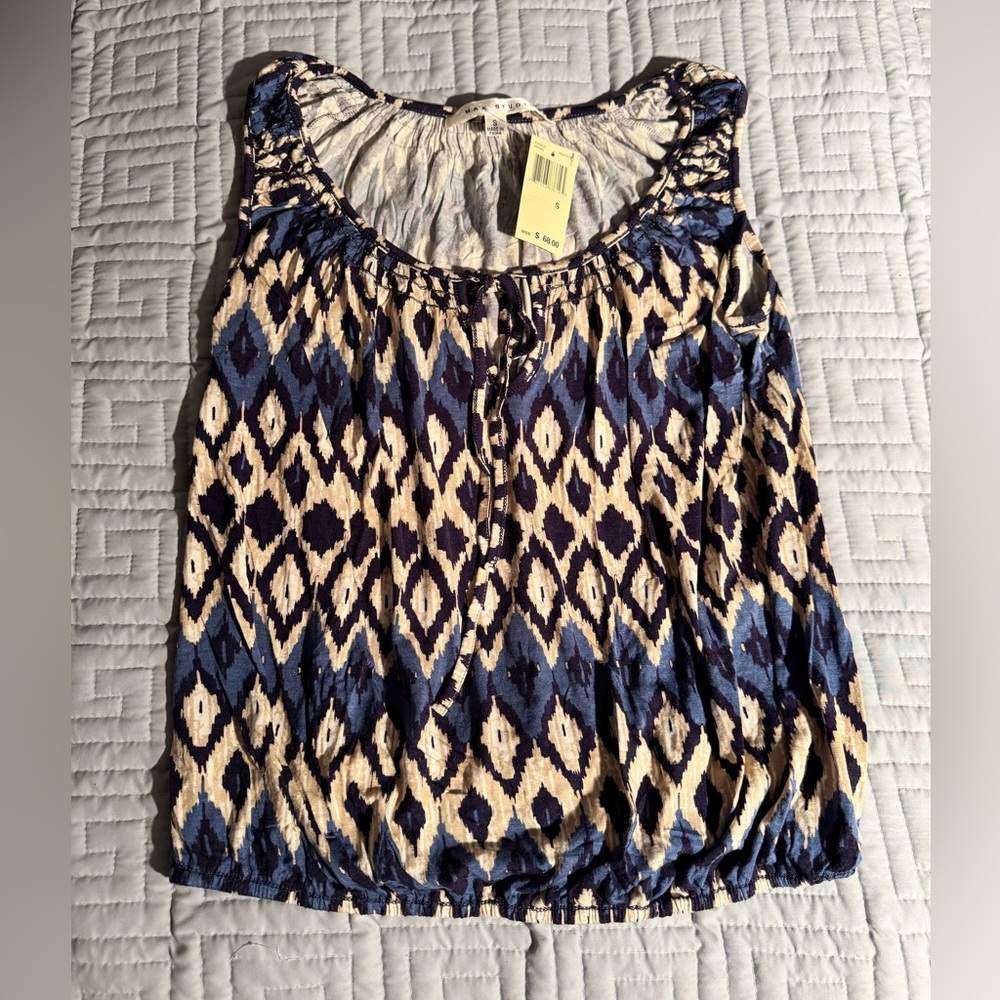 Max Studio Navy and Cream Diamond Blouse